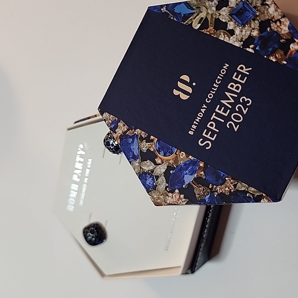 Bomb Party Earrings sapphire Cubic Zirconia Rhodium and hematite plated - Picture 4 of 5